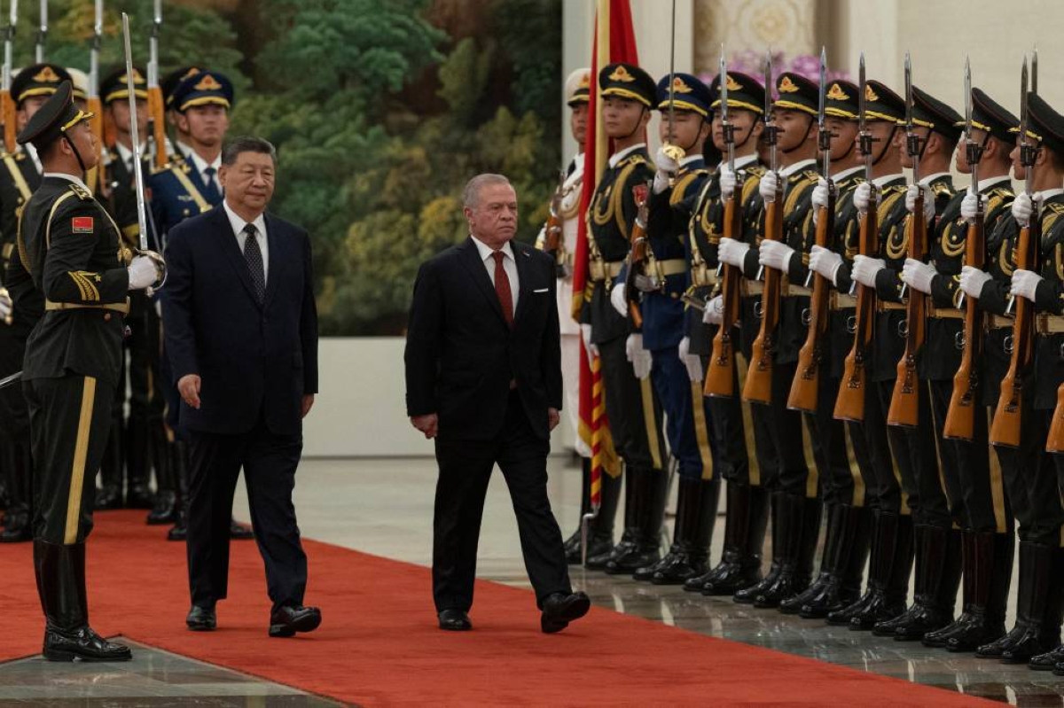 China's Xi urges 'diplomatic' Mideast solution in talks with Jordan's king