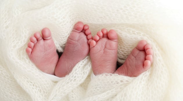 Calls to examine additional parent’s leave for births of twins and triplets