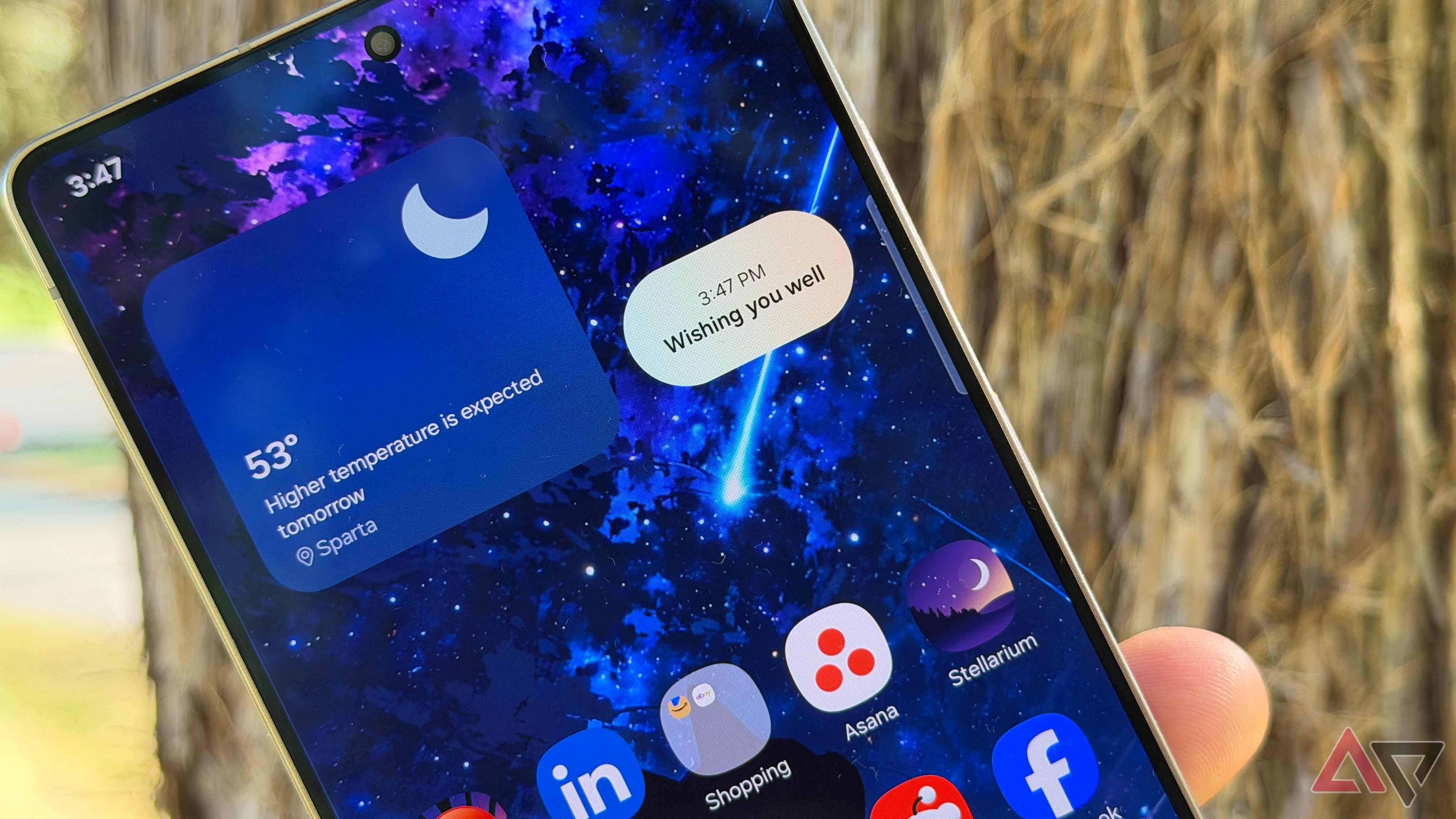 I turned my Samsung Galaxy home screen into a practical productivity hub; it's awesome