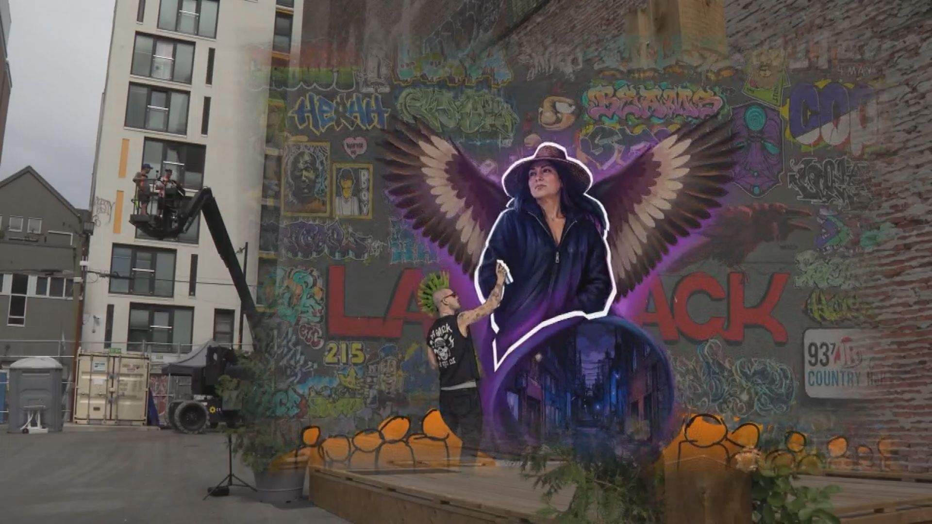 ‘Pretty heavy’: Work on legacy mural begins in Vancouver’s Downtown Eastside