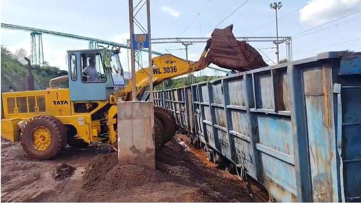 South Western Railway records highest-ever freight loading in July