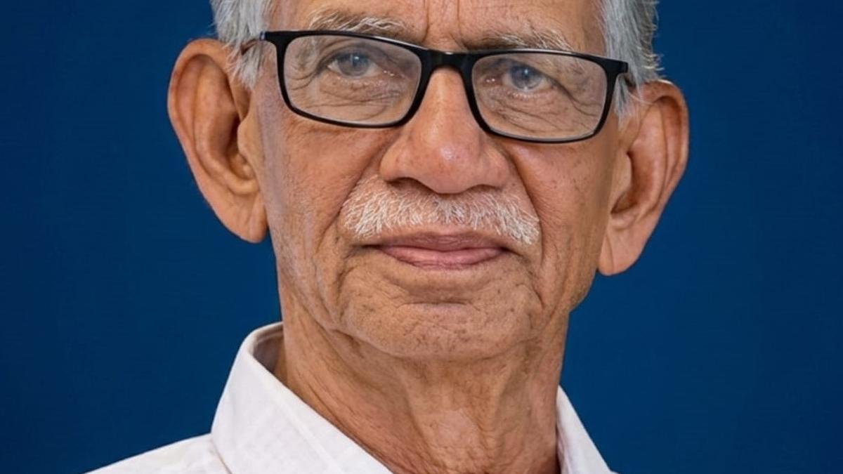Veteran Congress leader Karuthodi Radhakrishnan passes away at 83