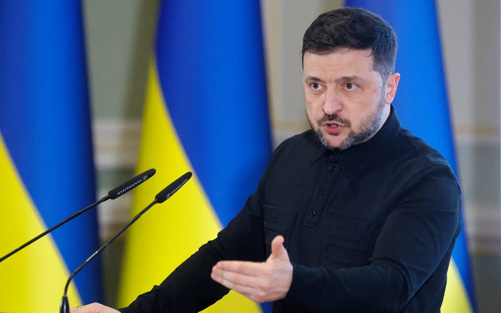 Ukraine warns of tough winter as Russia strikes kill 4 in Kyiv region