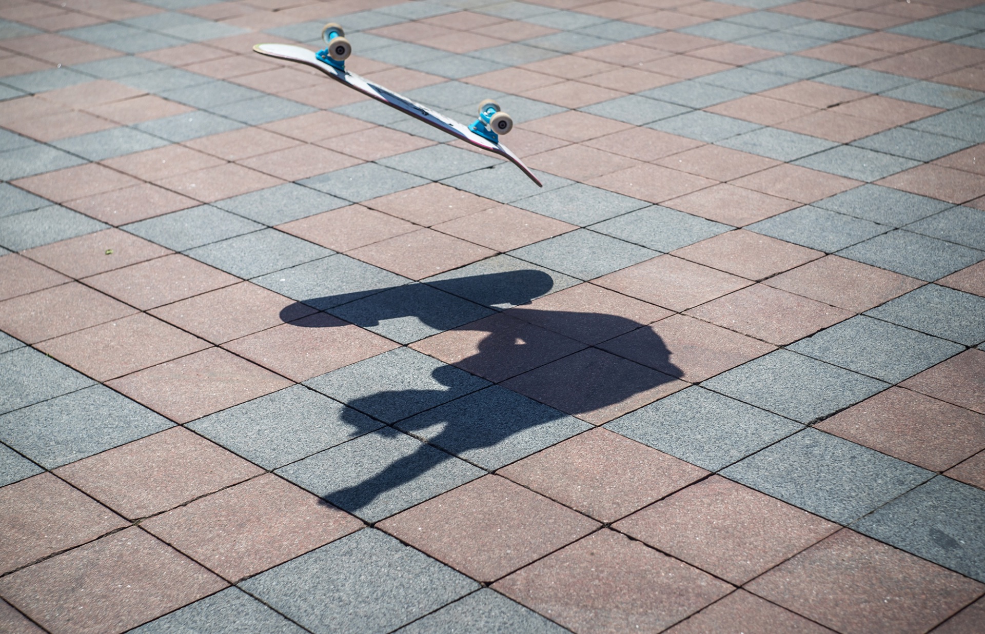The Winners of the 2026 Pure Street Photography Awards Invoke Happenstance and Commotion