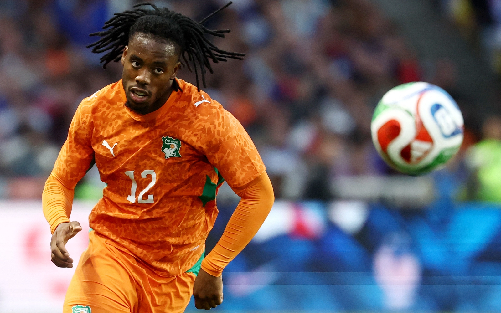 Nice re-sign Ivorian forward Wahi on loan