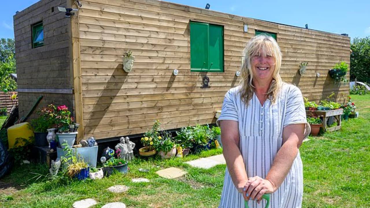 Widow ordered to tear down dream mini-farm built on £57k fly-tipped wasteland