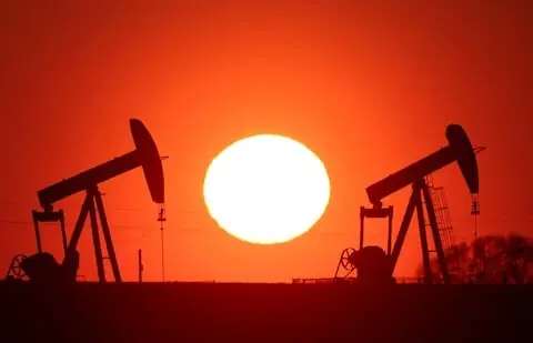 Oil prices steady as investors weigh impact of expanded US sanctions against Iran