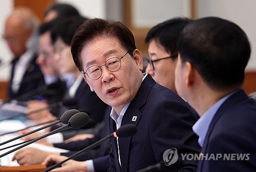 (2nd LD) Lee says police will be biggest power, stresses need for reform by gov't body