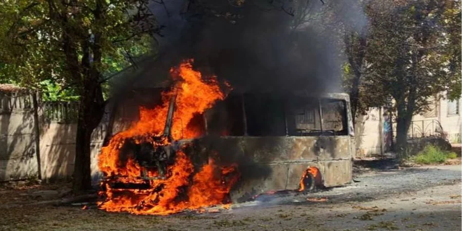 Russian strike on Nikopol kills bus driver, injures 1