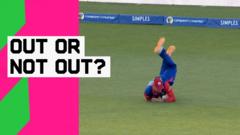 Stubbs 'fuming' after stunning elbow catch is overturned