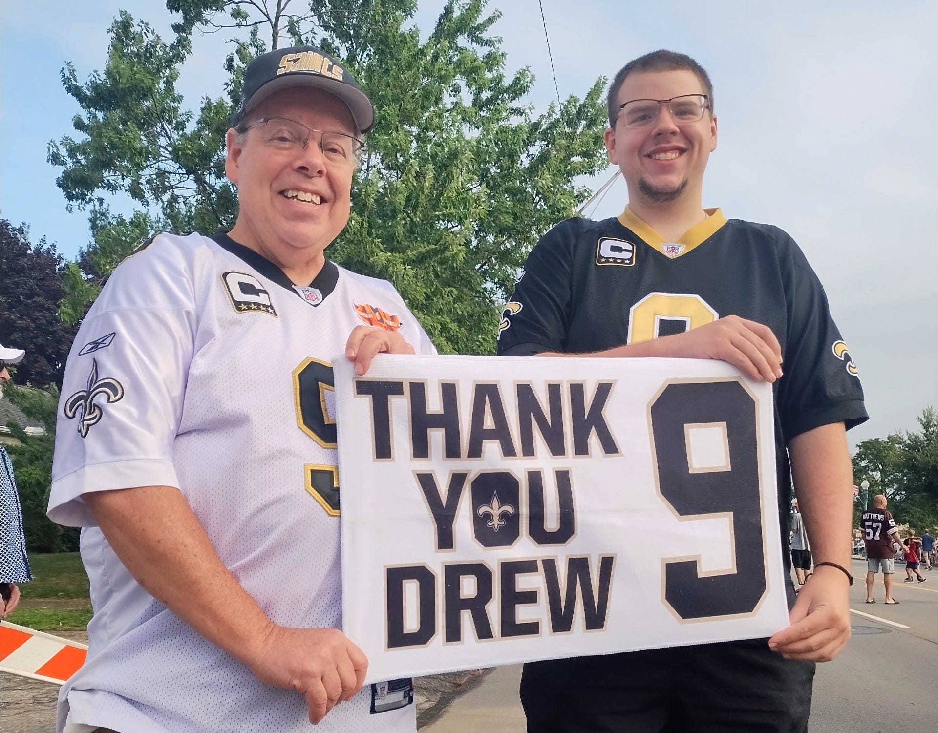 Pro Football Hall of Fame Grand Parade celebrates fun, fans in Canton