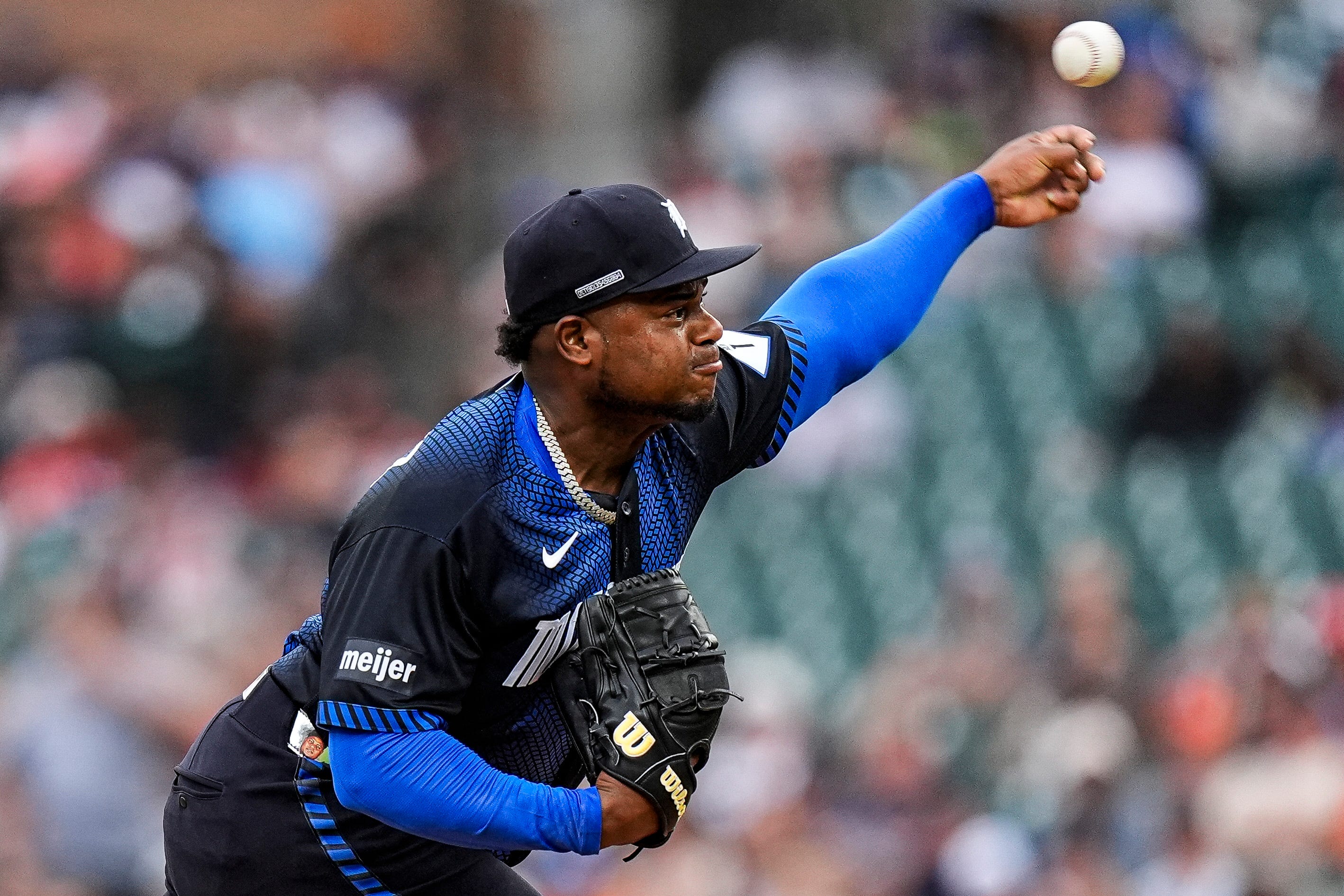 First-inning woes for Framber Valdez leave Tigers in brutal hole again