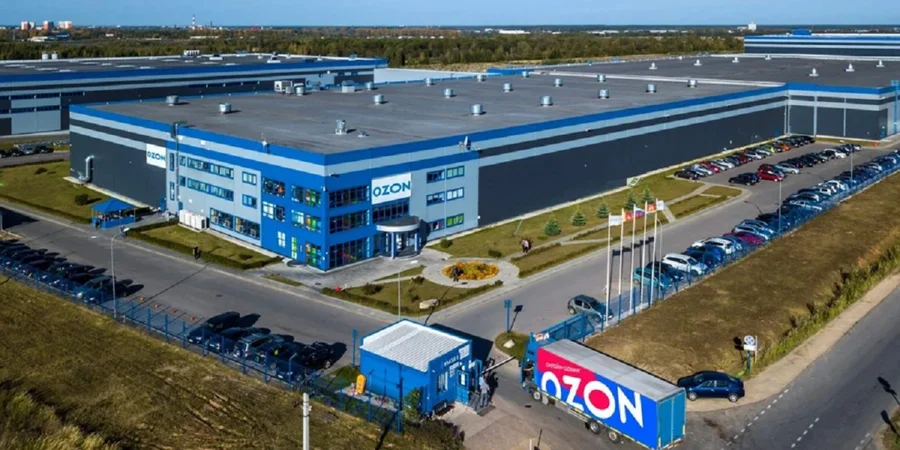 Ukrainian strikes send Ozon shares plunging 27% after warehouse attacks