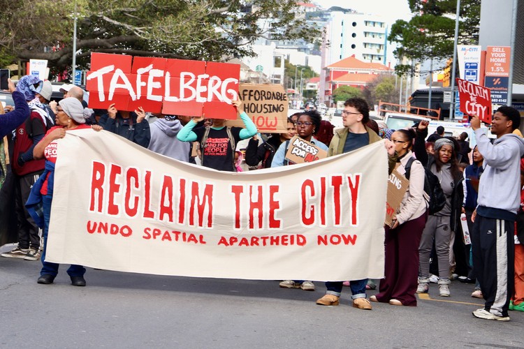 No-shows at parliamentary briefing on Tafelberg