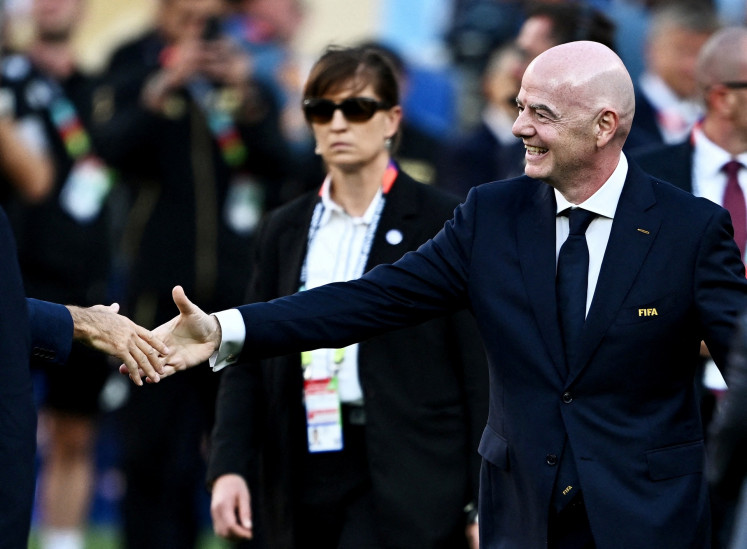 Infantino allies rally as Norway FA chief demands FIFA president's resignation