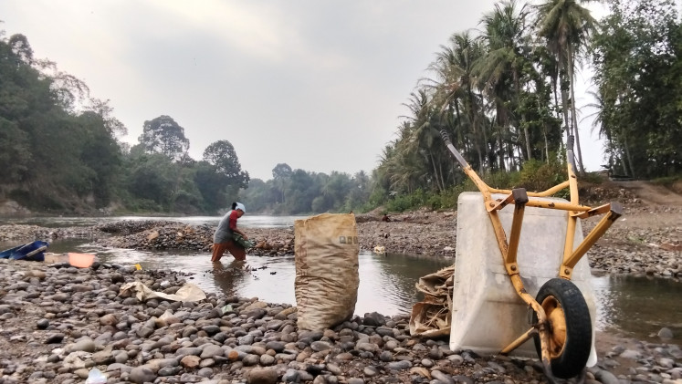 Indonesia’s energy transition leaves coal communities struggling to adapt