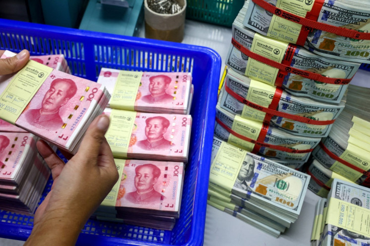 Analysis: Panda Bond success tests its geopolitical balancing act