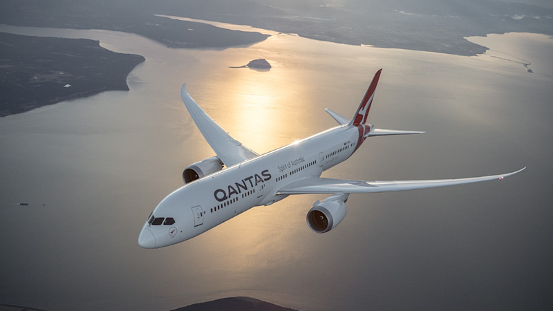 Qantas doubles points, status ahead of credit card changes