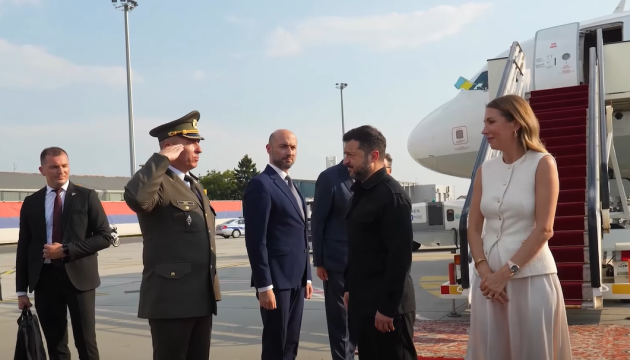 Zelensky arrives in Serbia for first visit, set to meet with Vučić