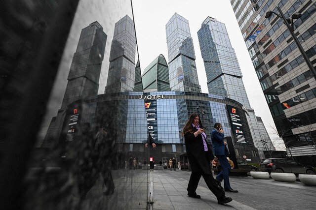 Russia’s FSB raids Moscow City crypto exchanges, saying they were used to funnel stolen money to Ukraine. Some detainees believed they were working for the FSB.