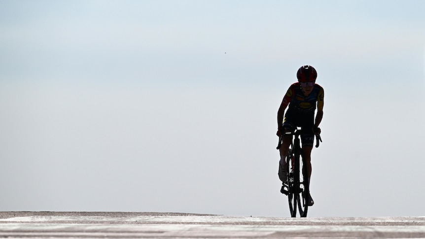 Why broadcasting row has Tour de France Femmes fans 'pissed off'