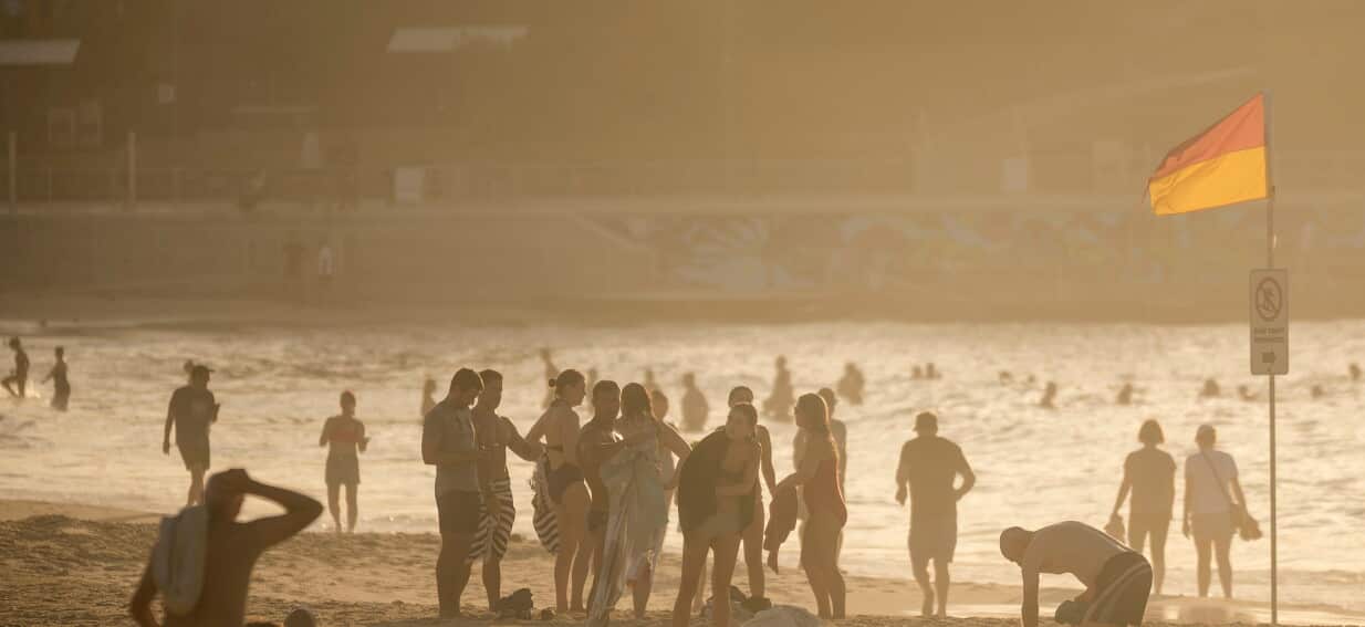 Why Australia could be heading for a spring and summer 'triple whammy'