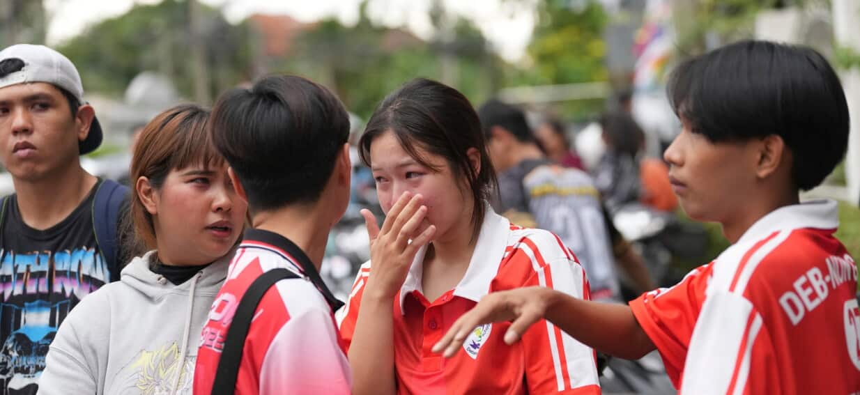 Thai teen kills at least seven in shooting rampage at school and home