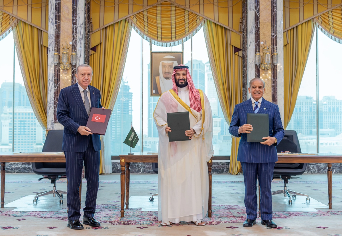 Saudi Arabia, Türkiye and Pakistan sign Makkah Joint Defense Agreement