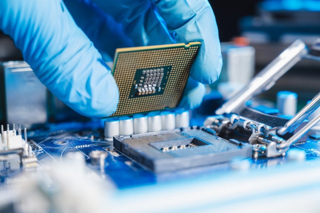 California may win chip race while losing productivity one