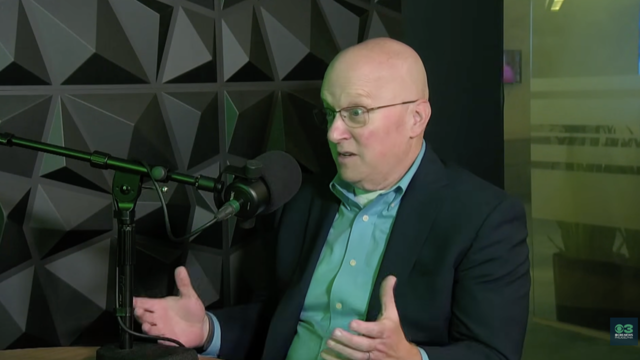 Vanguard strategist says retirees need 'a complete mind shift' — and shares 4 principles to ease financial anxiety