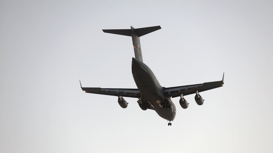 +++ Ukraine-Krieg +++: US-Militärflugzeug in Moskau gelandet – CIA-Chef womöglich vor Ort