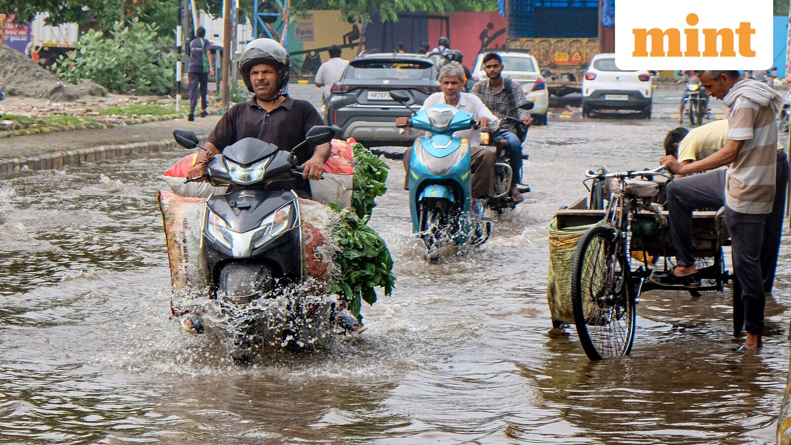 Weather Today LIVE: Delhi records its wettest August day in 2 years, IMD predicted light rainfall in parts of NCR today