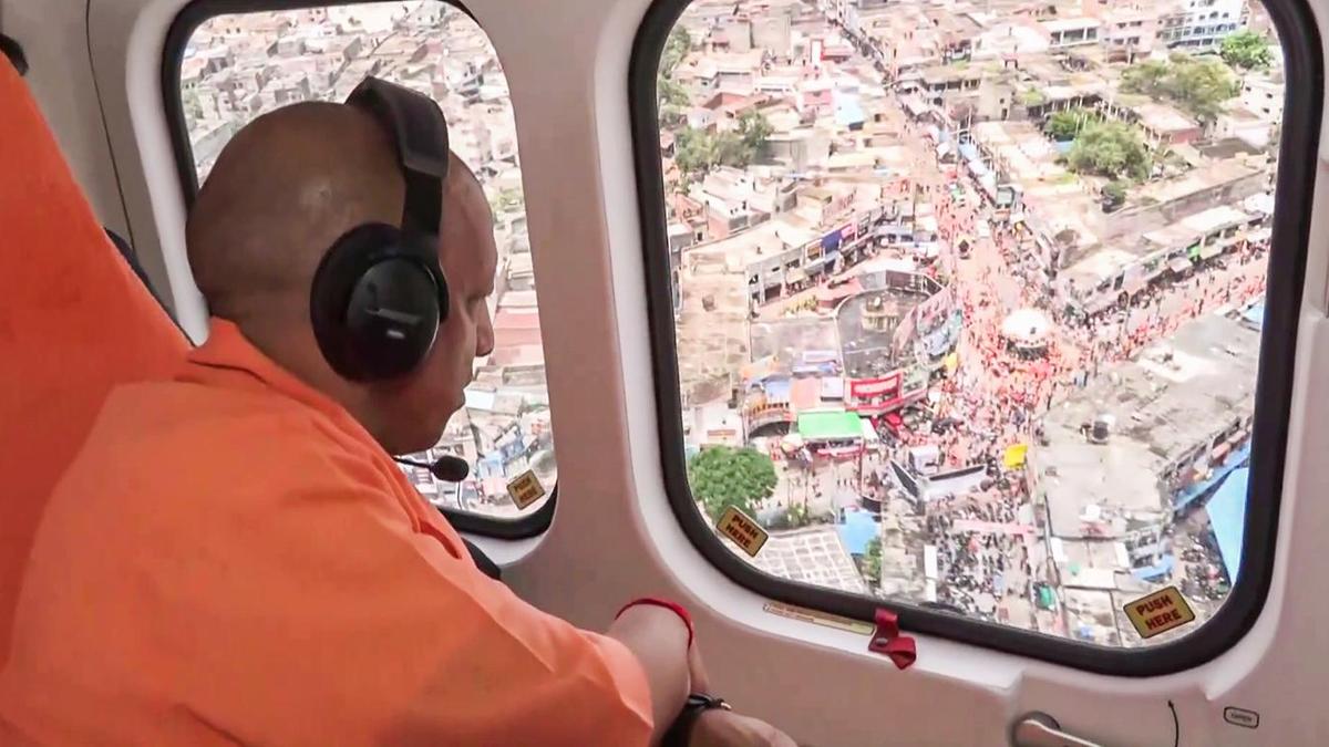 U.P. CM Yogi showers flowers on Kanwariyas, describes Kanwar Yatra as unparalleled example of devotion, unity