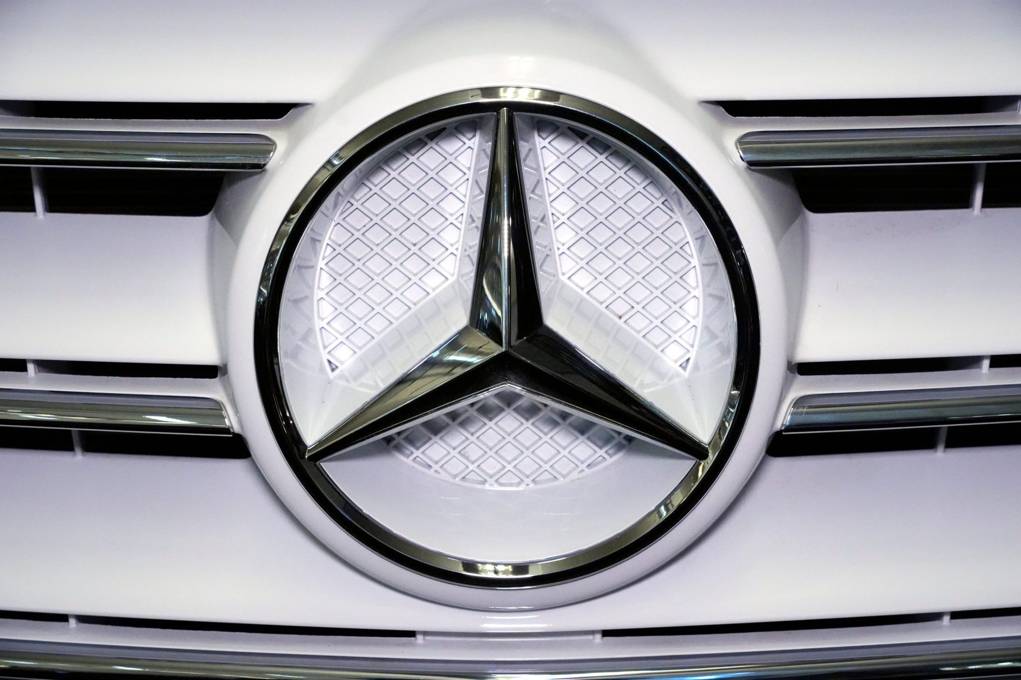 Drivers of Mercedes AMG cars file a class action lawsuit, claiming the front-seat logo gets so hot that it literally brands them and causes burns