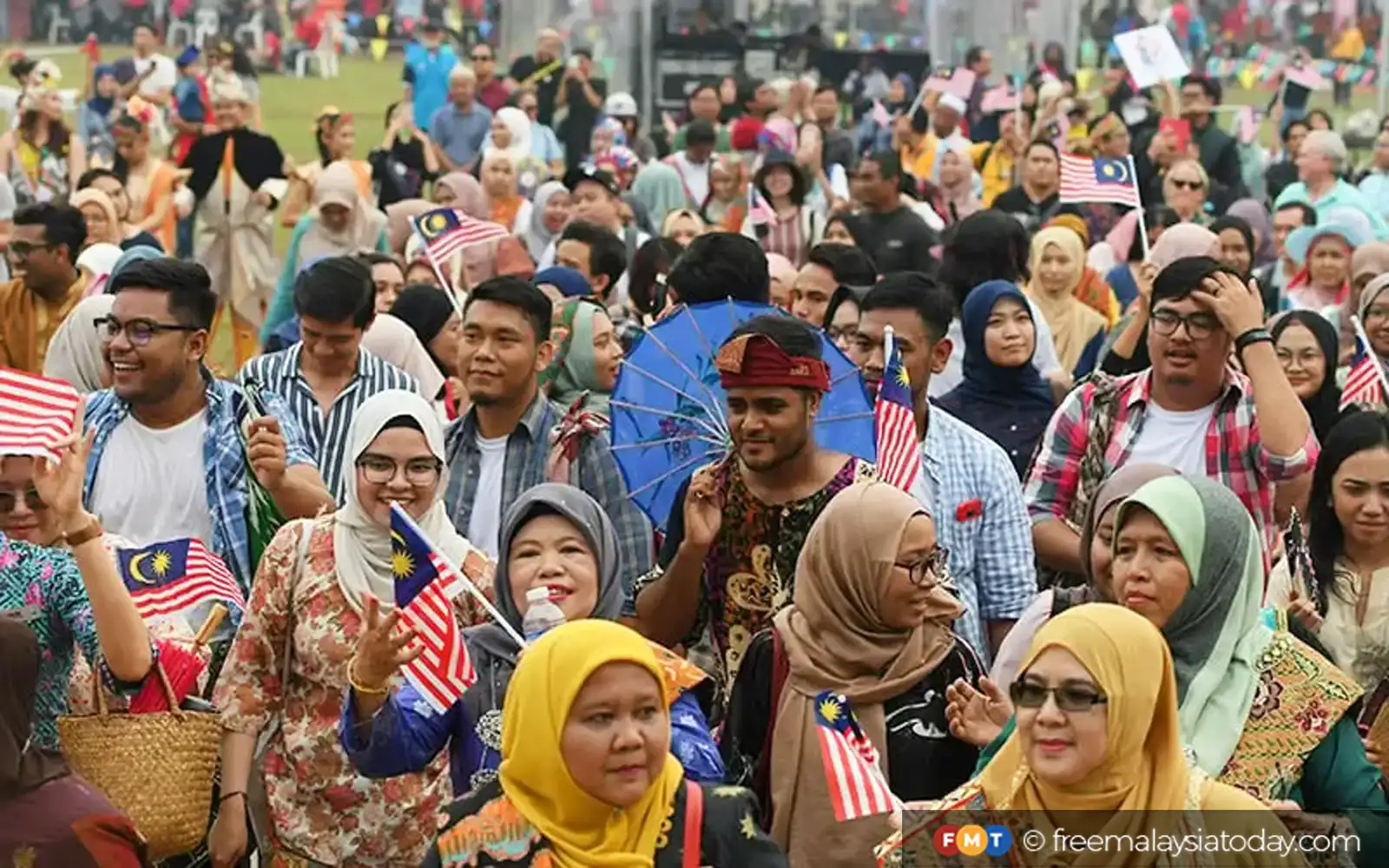 Let us return to the Malaysia we once had