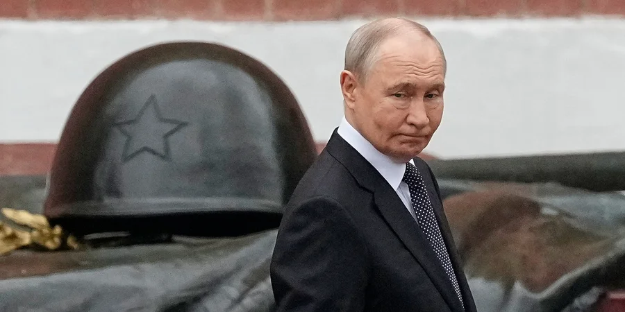 Putin signed three secret decrees during CIA chief’s Moscow visit