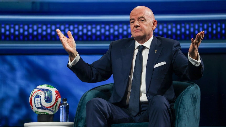 Infantino denies 'defamatory' affair claims made in British newspaper