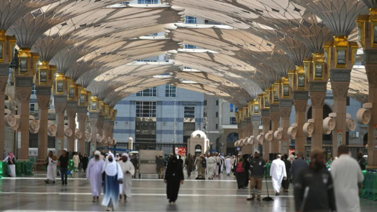 Innovative projects enhance visitor experience at Prophet’s Mosque