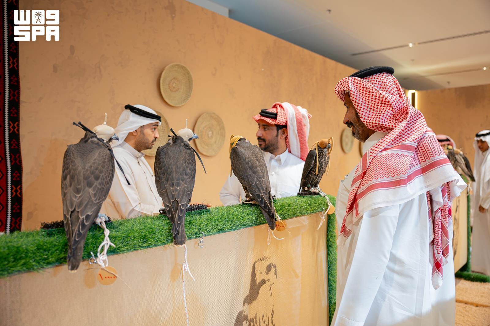 Strong turnout at Riyadh international falcon breeding farm auction