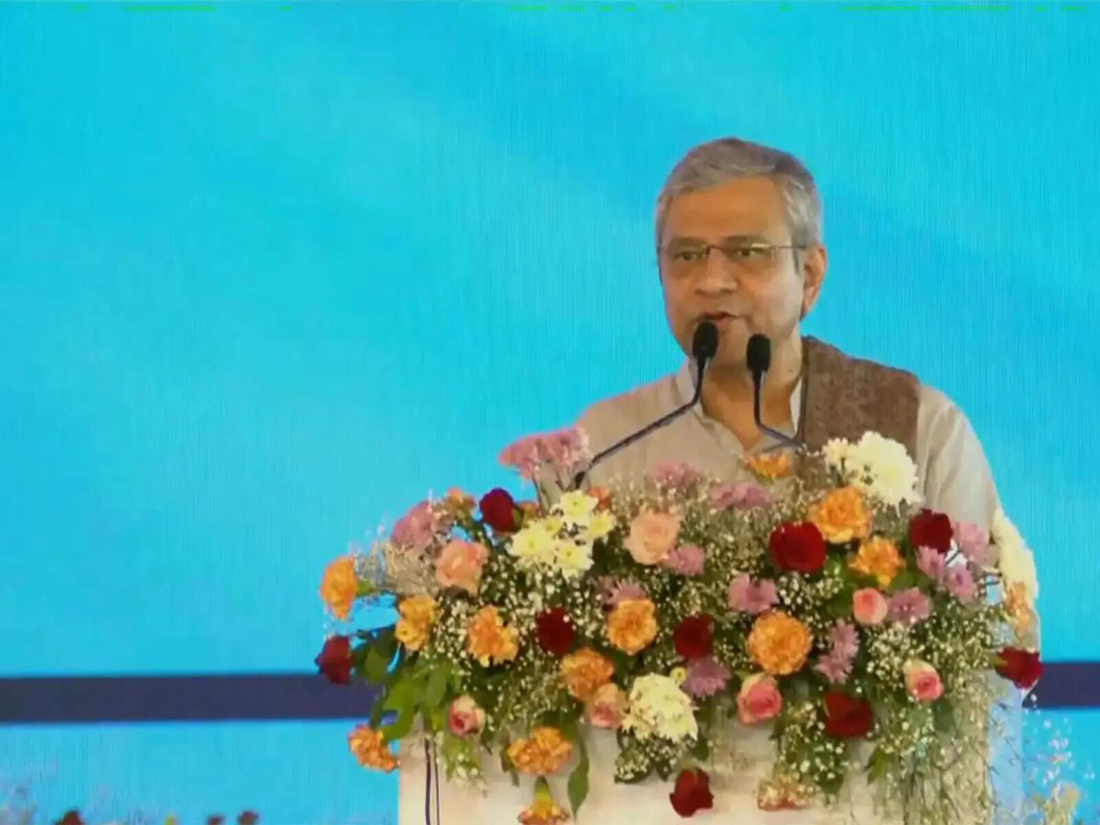 India has 12 semiconductor units with $20 billion investment, Semicon 2.0 to drive next phase: Vaishnaw