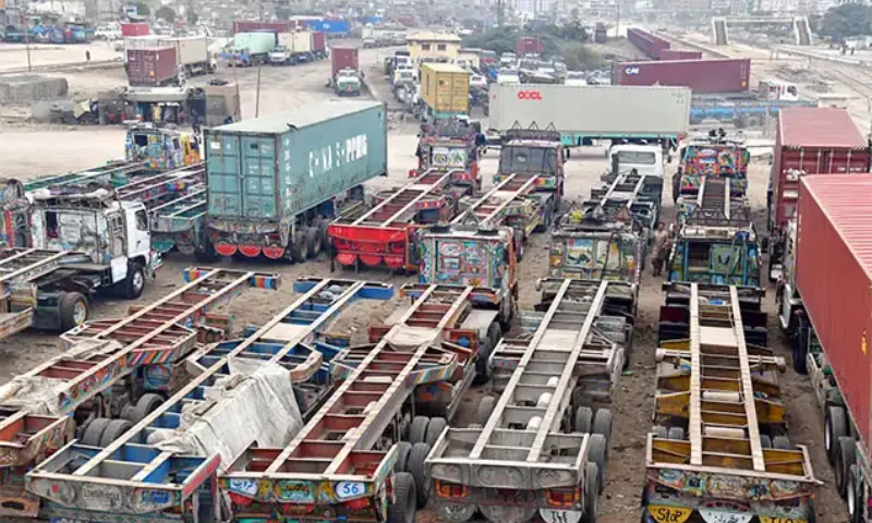 Transporters’ strike threatens industry, exports as movement of over 400,000 goods-carrying vehicles suspended