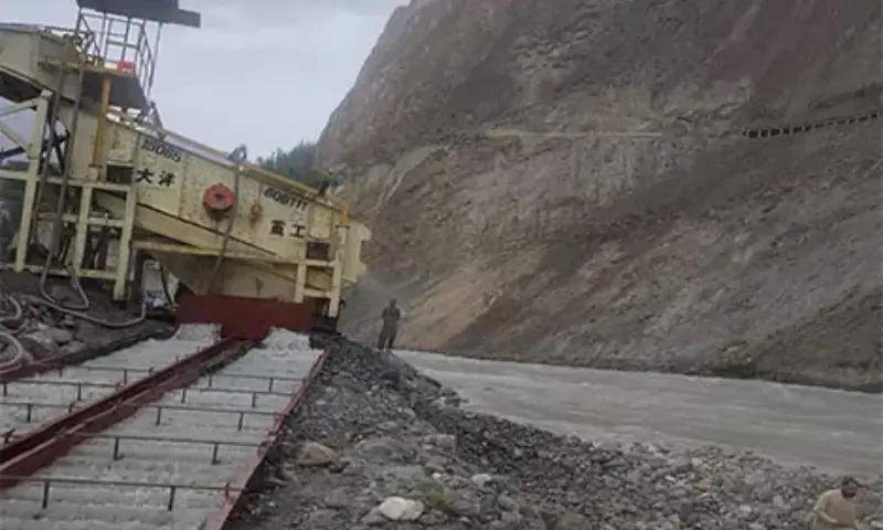 Unregulated placer gold mining raises concerns in GB