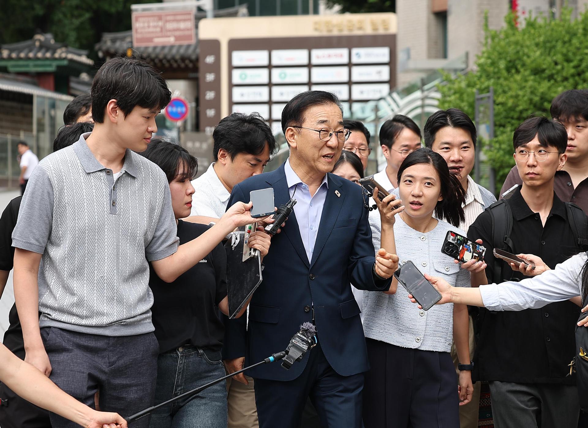 Land minister says additional greenbelt housing supply to be limited to Gyeonggi Province