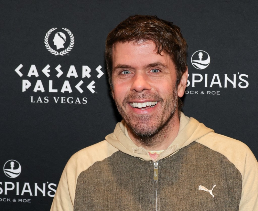 Celebrity blogger Perez Hilton remains in ‘serious but stable’ condition, faces surgery after apparent self-harm incident