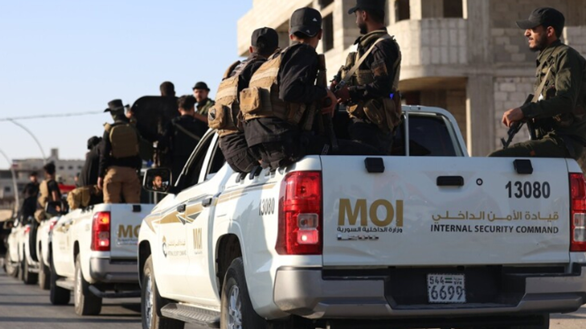 Syrian security forces foil arms smuggling attempt to Lebanon