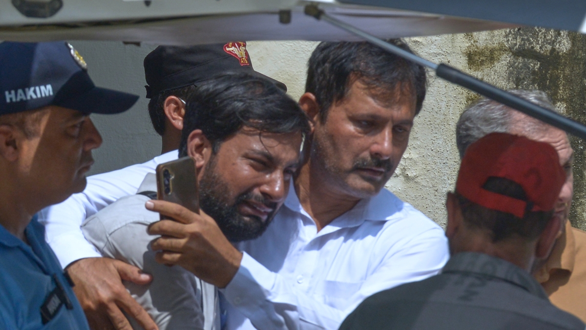 Hospital nursery fire kills 14 newborns in Pakistan’s capital while 1 baby is rescued