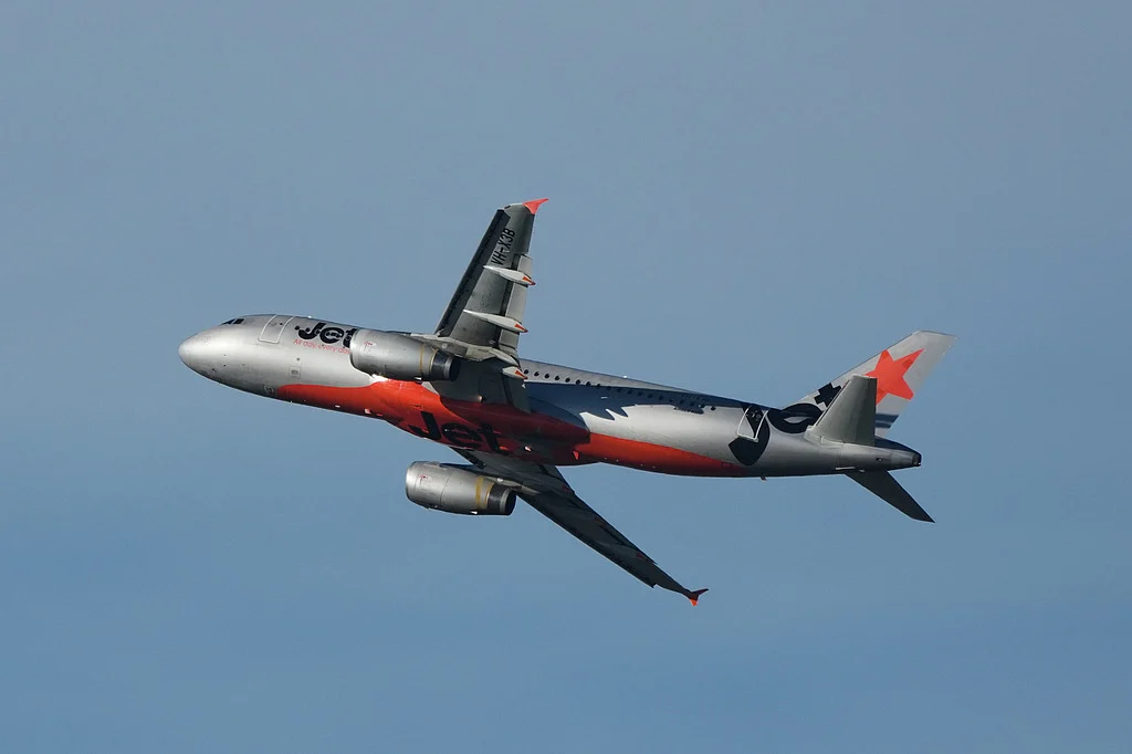 'Near collision' at Sydney Airport triggers investigation