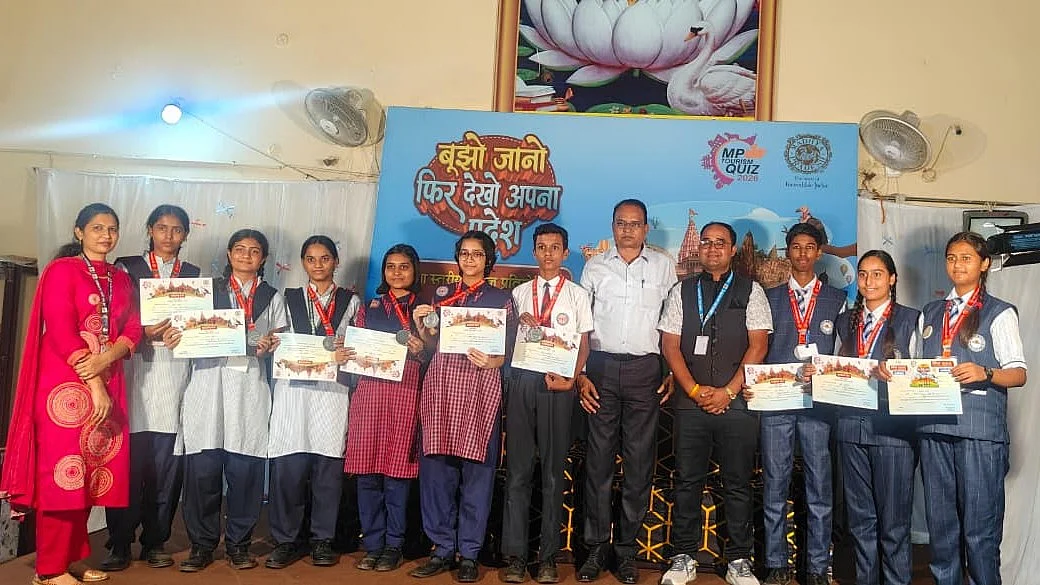 MP's Harda Students Shine In Tourism Quiz 2026; Foundation Of Education School Wins First Prize