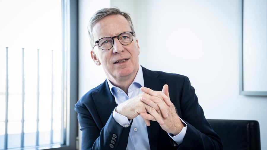 Michael Hüther: „Dürfen nicht die Scheuklappen aufsetzen, sobald der Begriff Euro-Bonds fällt“