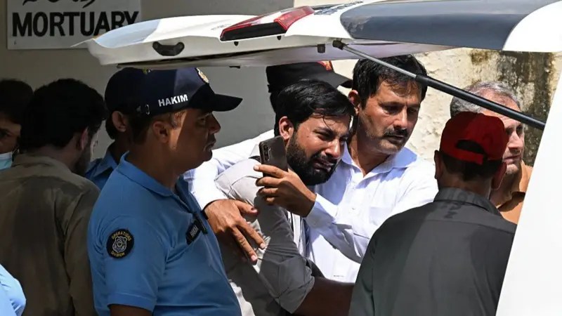 Pakistani PM suspends top health official after 14 newborn babies killed in hospital fire